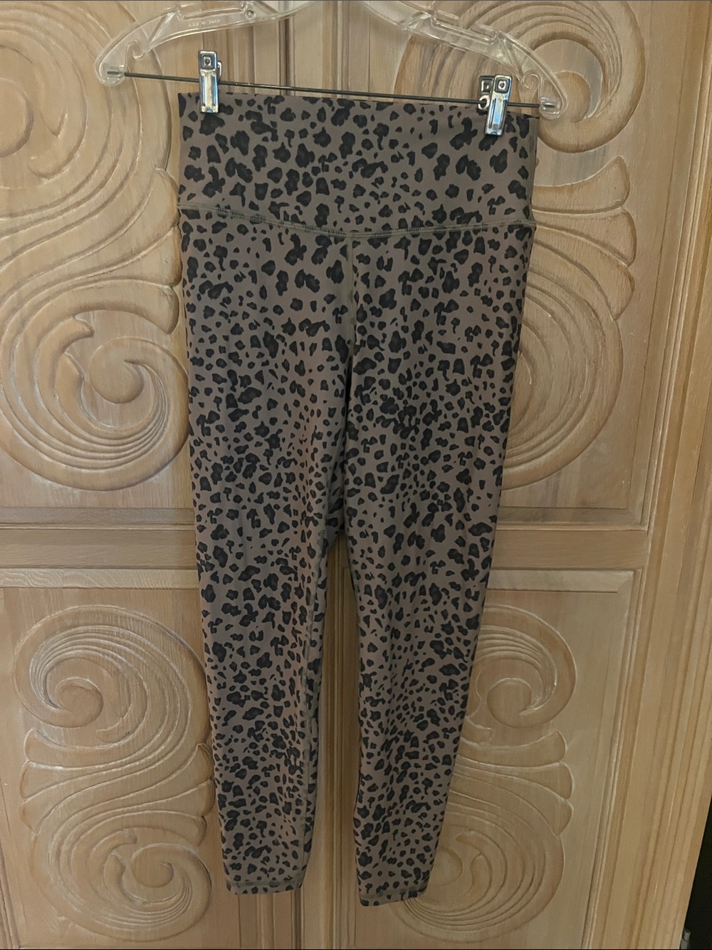 Abercrombie Brown Leopard Print Leggings with High Waist